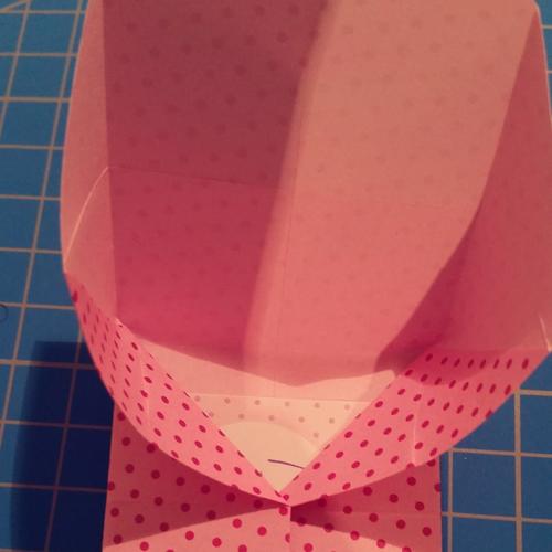 Instructions for Origami Folding Heart with Pocket