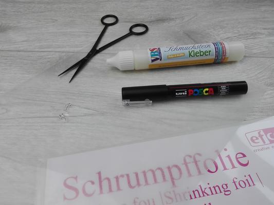 Ohrringe selber machen: Material schmuck selber machen mit Schrumpffolie