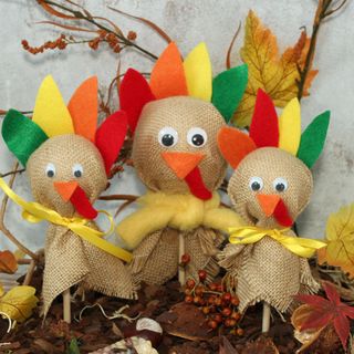 Herbstdeko: Truthahnstecker aus Jute