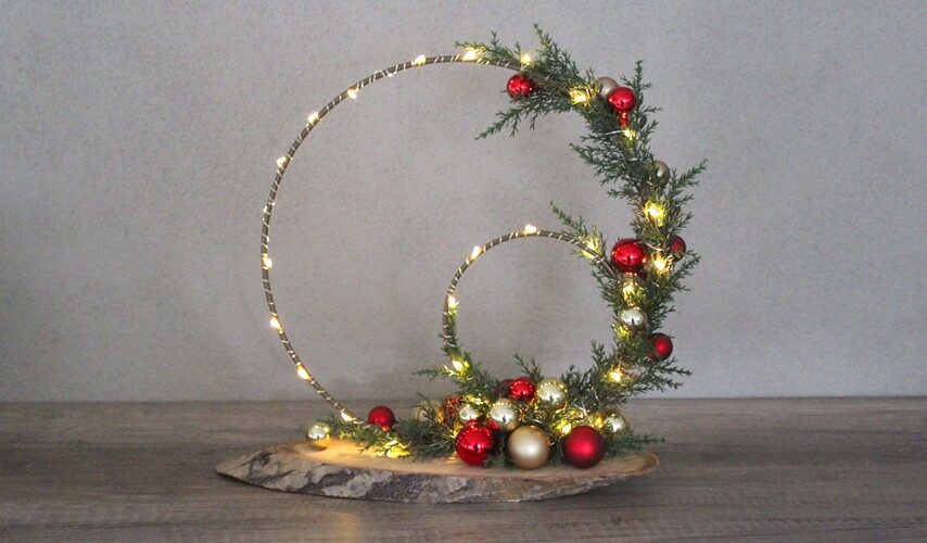 Christmas Metal Ring with Lighting - VBS Hobby