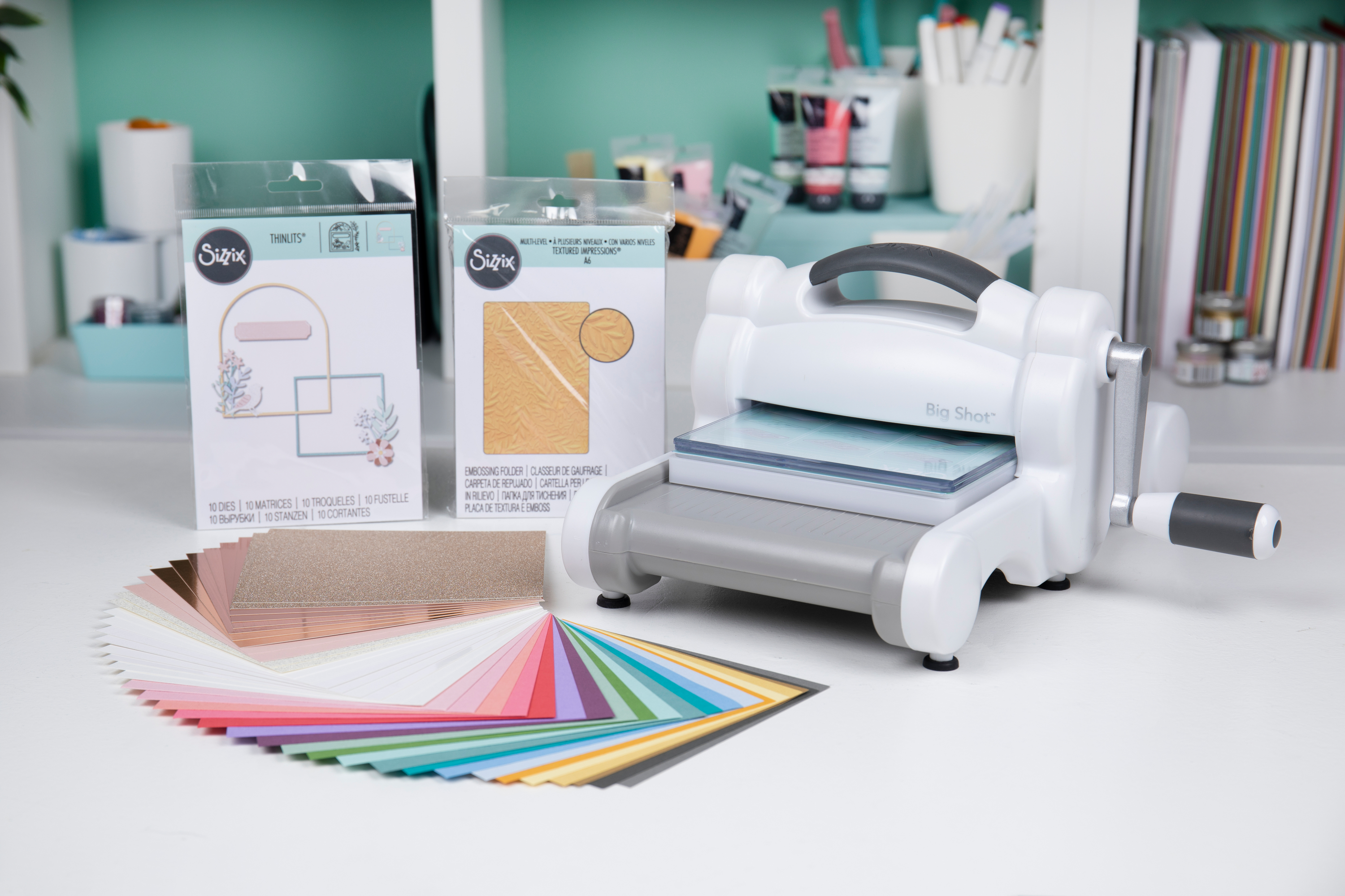 Sizzix Big Shot Machine Bundle w Nested Flowers