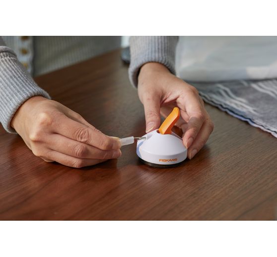 Fiskars Tisch-Nahtauftrenner