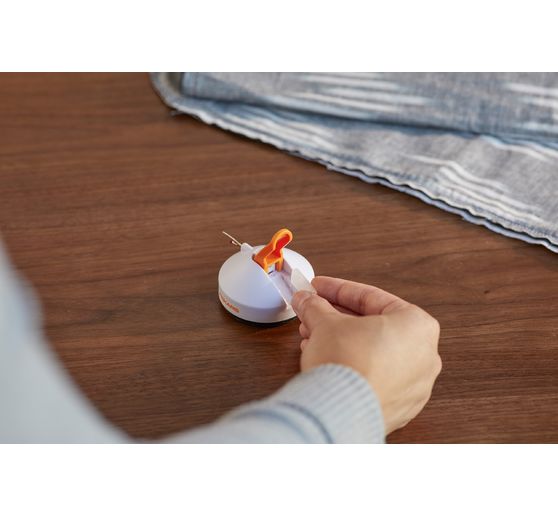 Fiskars Tisch-Nahtauftrenner