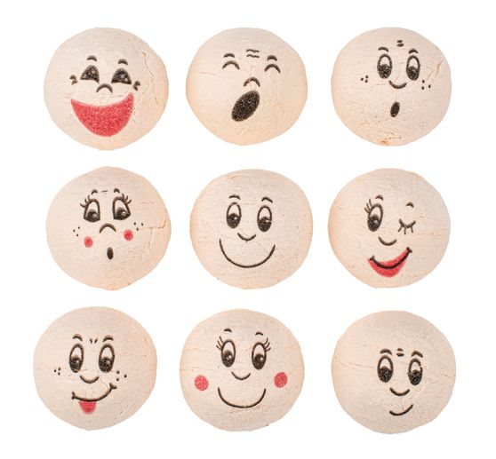 Boules d'ouate avec visage