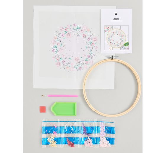 Kit Diamond Painting &laquo; Couronne de fleurs &eacute;tincelante &raquo;