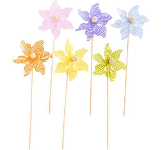 Pinwheel plugs with diamond pattern