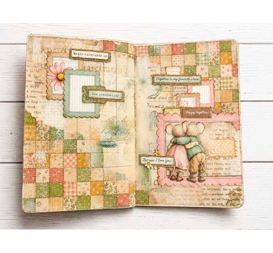 Stamperia Schablone "Cozy Family - Letters", 20 x 25 cm