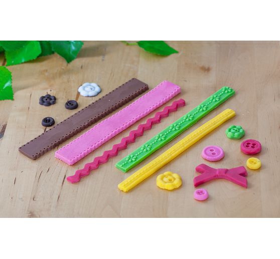 Moule décoratif VBS « Boutons & bordures »