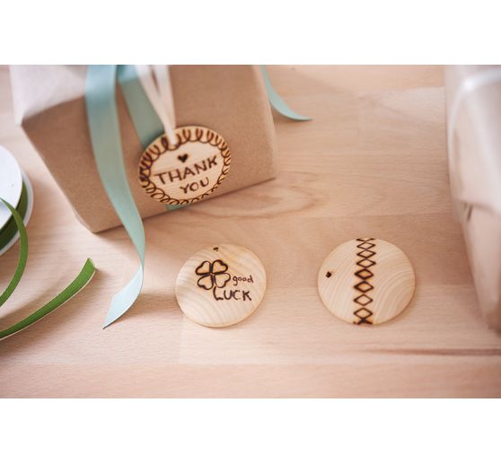 Disques en bois bombés